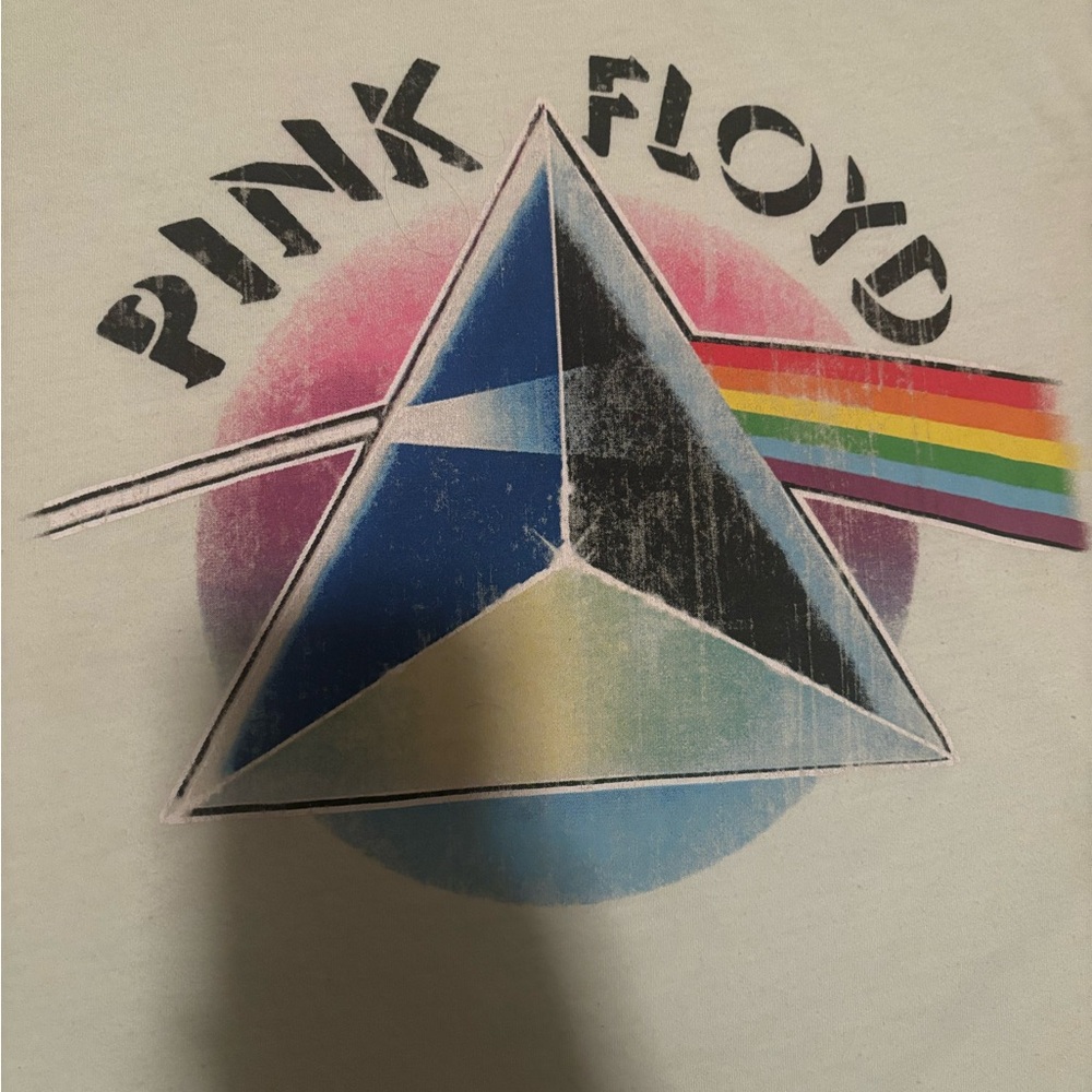 Pink Floyd shirt